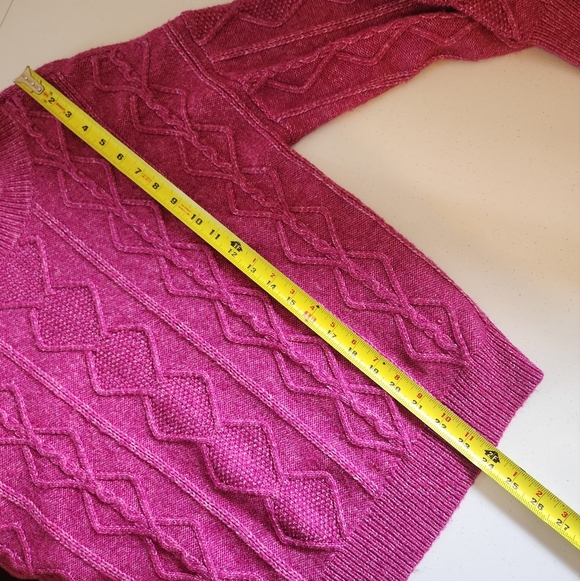 Max Studio Pink Cable Knit Sweater Soft Warm Winter Womens Size Medium Crew Neck - Picture 6 of 8